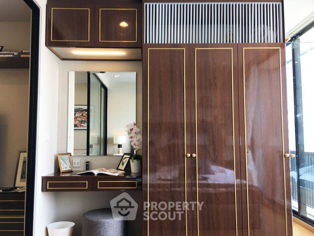 รูป คอนโด 1-ห้องนอน ที่ โนเบิล รีโว สีลม ใกล้ BTS สุรศักดิ์ (ID 591288) - รูปที่ 11/19