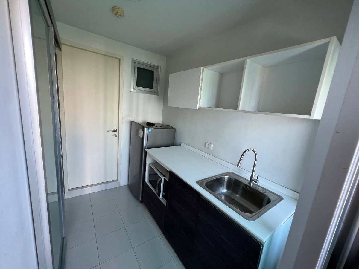 รูป D Condo สุขุมวิท 109 | ใกล้ BTS แบริ่ง 1 กม. วิวสระ พร้อมอยู่ เพียง 10,500/เดือน - รูปที่ 4/7