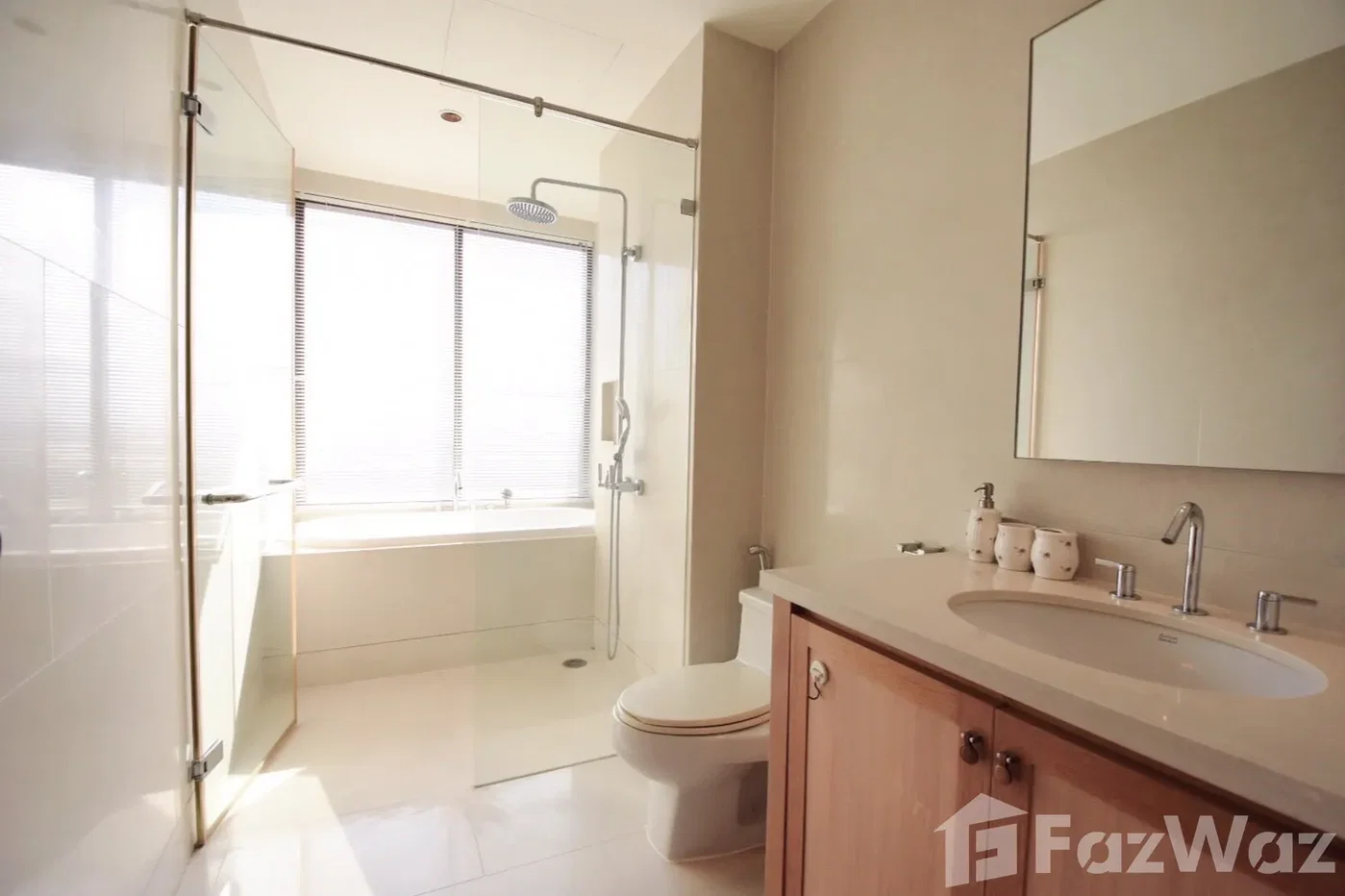 picture The Emporio Place, BTS Phrom Phong 5694795 - 7/8