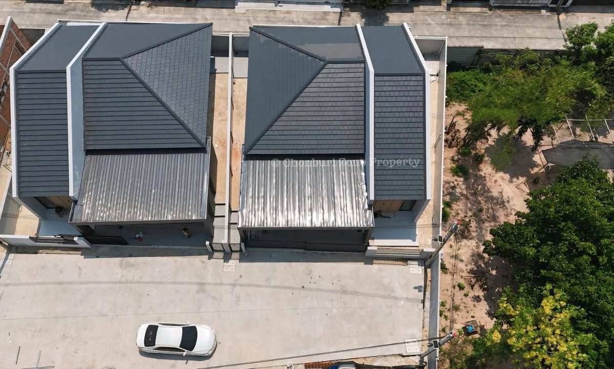 รูป ขายบ้านเดียวชั้นเดียวหลังใหญ่ สไตล์โมเดิร์น นาพร้าว ศรีราชา - รูปที่ 18/18