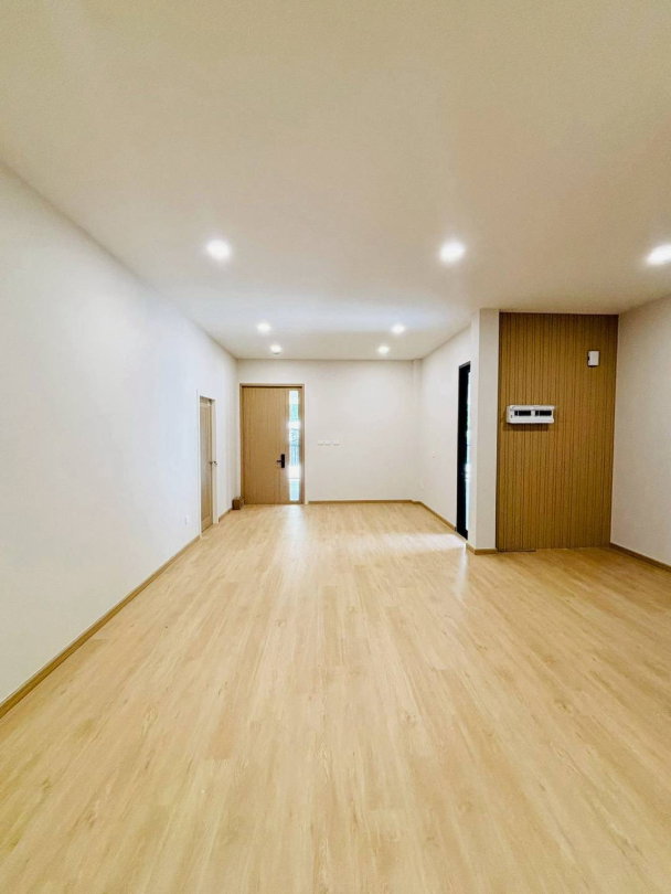 รูป ขายบ้านเดียวชั้นเดียวหลังใหญ่ สไตล์โมเดิร์น นาพร้าว ศรีราชา - รูปที่ 8/18