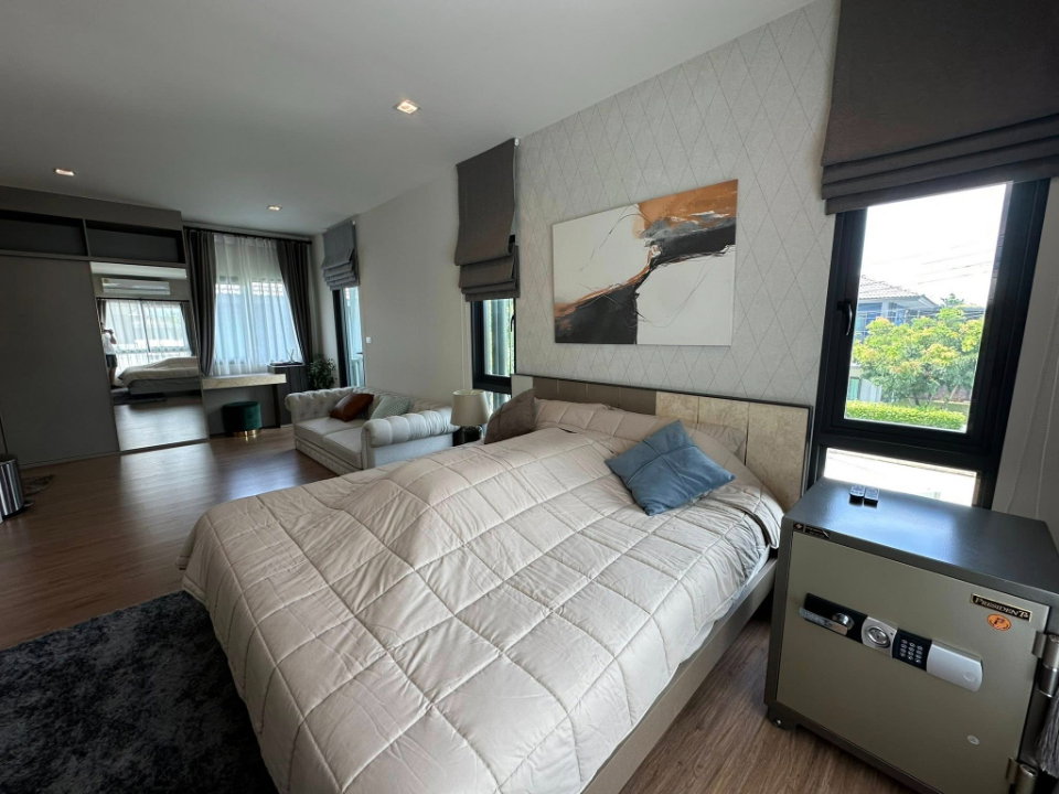 รูป ให้เช่าบ้านสวยโครงการคุณภาพจาก Sansiri  บุราสิริ สันผีเสื้อ บรรยากาศเงียบสงบ สไตล์รีสอร์ทล้านนา เดินทางสะดวก ใกล้รวมโชคมอลล์ -RW007799 - รูปที่ 24/31