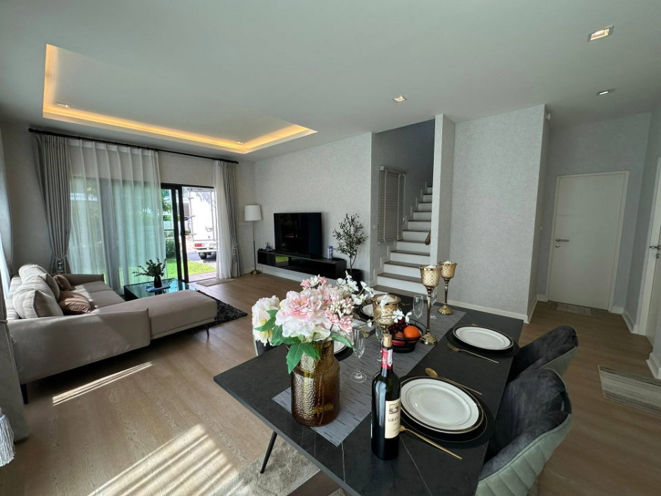 รูป ให้เช่าบ้านสวยโครงการคุณภาพจาก Sansiri  บุราสิริ สันผีเสื้อ บรรยากาศเงียบสงบ สไตล์รีสอร์ทล้านนา เดินทางสะดวก ใกล้รวมโชคมอลล์ -RW007799 - รูปที่ 7/31