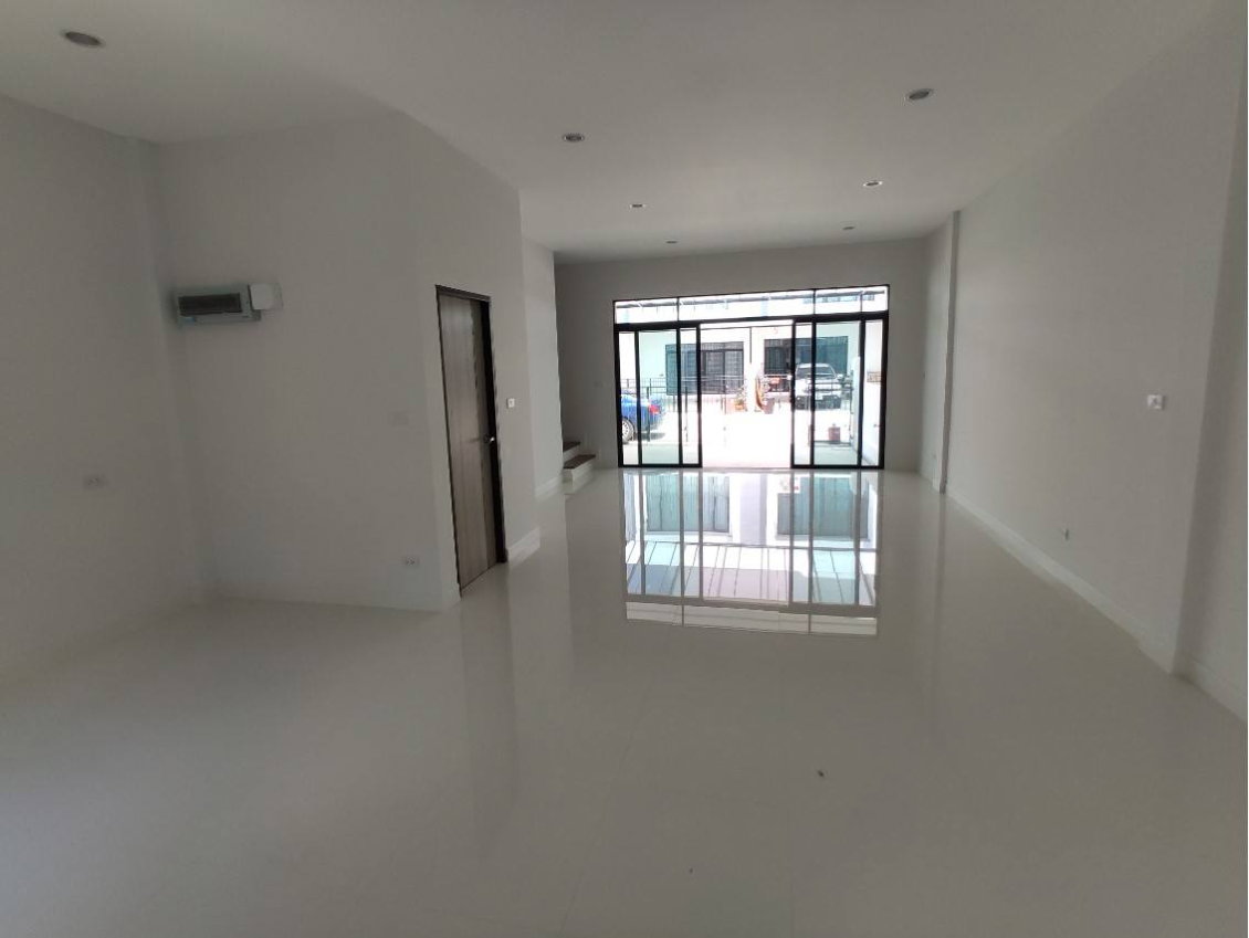 รูป CD03796 - Cordiz at Udomsuk : BTS Udomsuk - รูปที่ 6/10