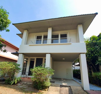 รูปภาพ For Rent: 2-Storey Detached House at Bangkok Villa, Ekkamai–Ramintra Expressway (Pradit Manutham Soi 3 / Lat Phrao 84) Private Urban Living 