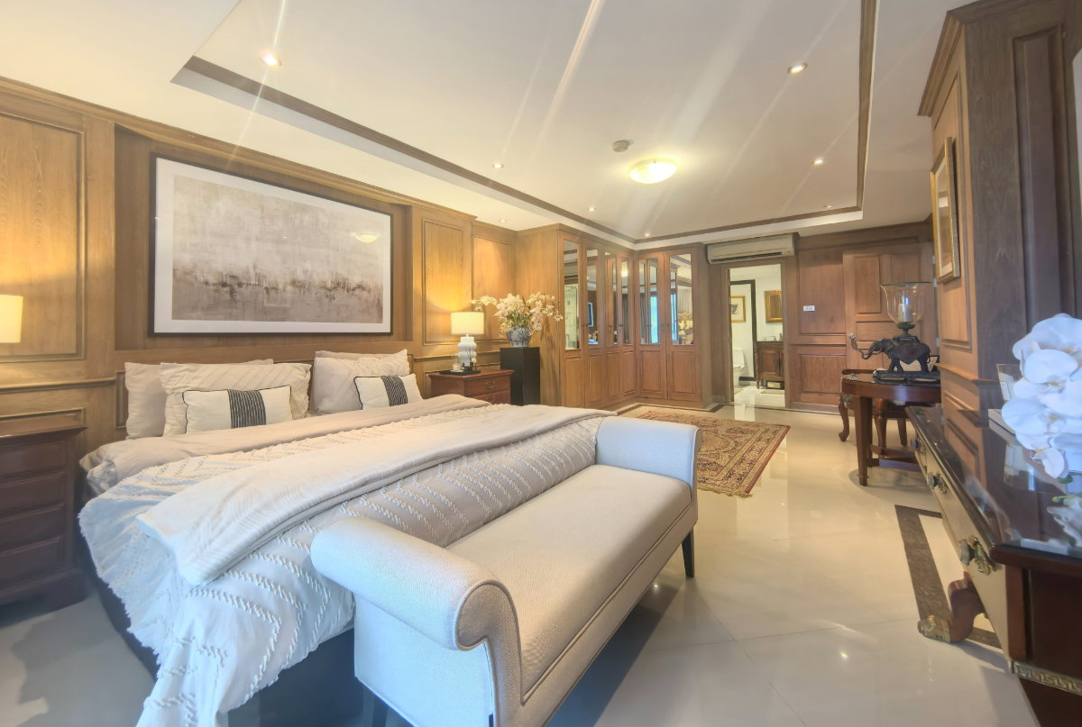 picture Luxurious unit right in beach-front! - 11/36