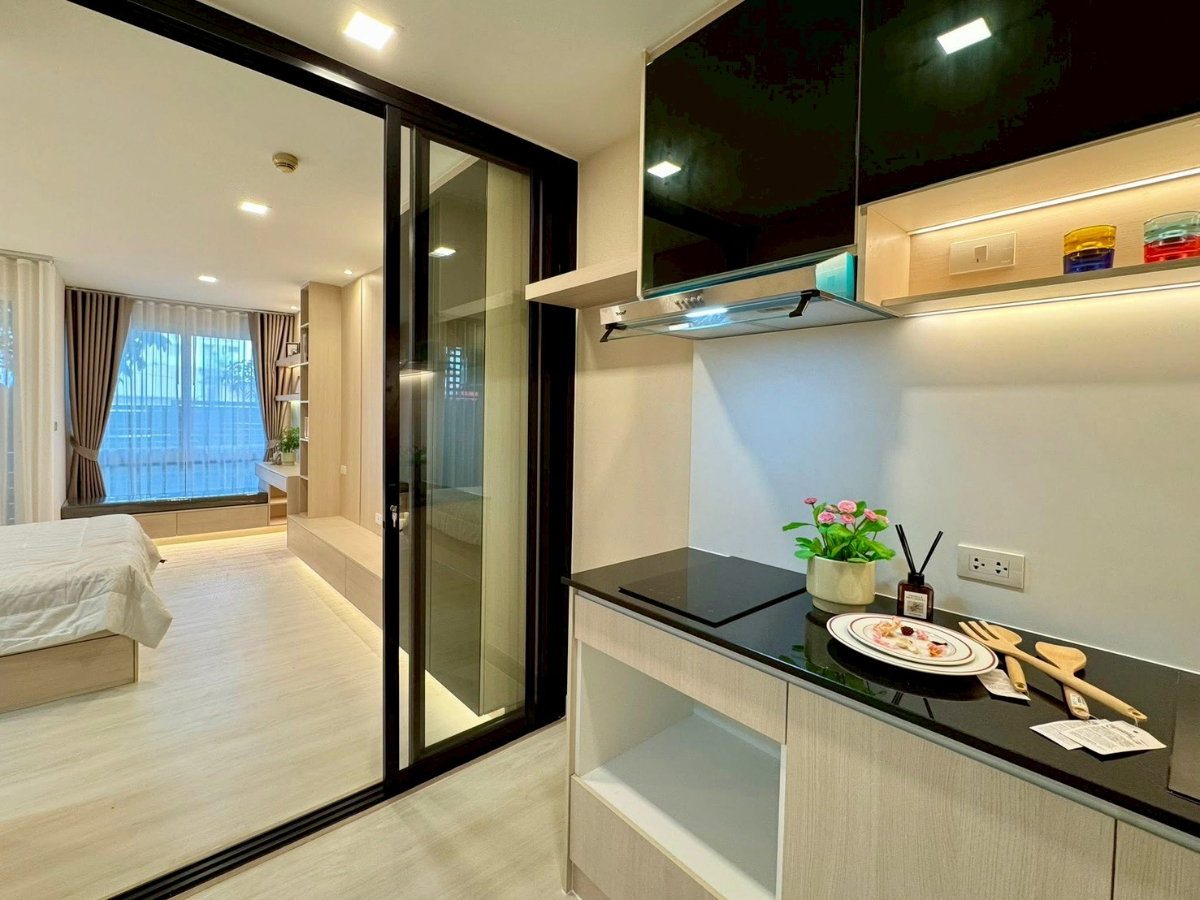 รูป 📣 #ลาดกระบัง คอนโดแต่งครบ ชั้น 2 เดินสะดวก พร้อมอยู่ | Airlink Residence ใกล้สนามบิน ✈️  💰 ผ่อนเริ่มต้น 4,XXX บาท/เดือน เด็กจบใหม่ก็ยื่นกู้ได้ - รูปที่ 9/9