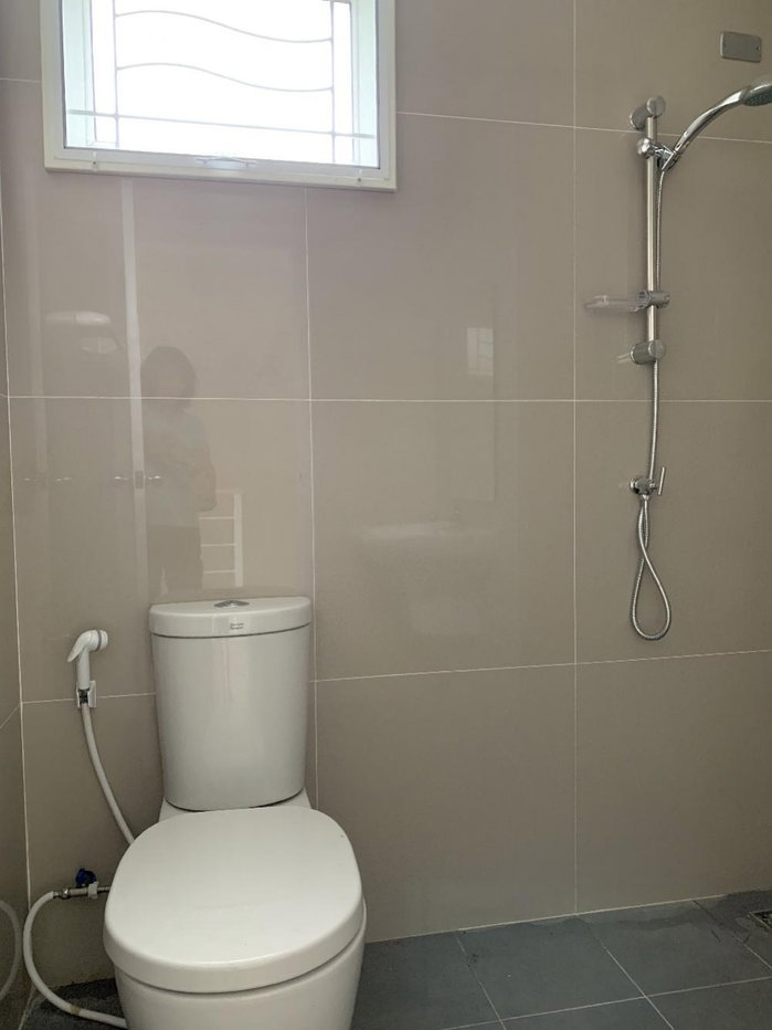 รูป ให้เช่าทาวน์โฮม ม.เสนาวีว่า (เจซิตี้ ) อัสสัมชัญ ศรีราชา - รูปที่ 10/32