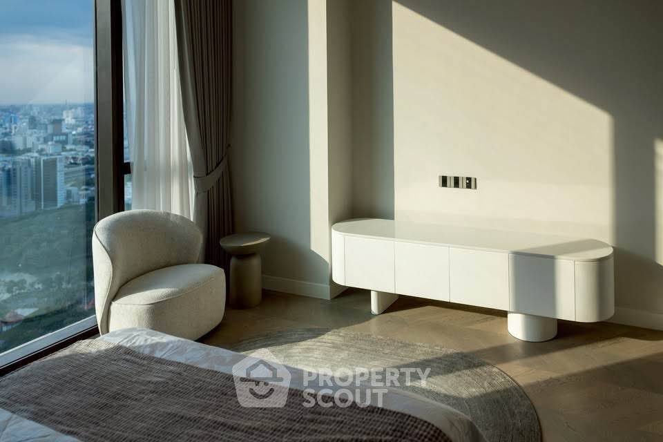 picture 3-BR Condo at One 89 Wireless near MRT Lumphini (ID 2762374) - 11/23