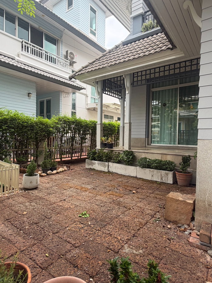 รูป เช่าบ้าน หมู่บ้านพรไพลิน สุขุมวิท 101/1 - 3 ห้อง ห้องน้ำ: 3 ห้อง + (ห้องแม่บ้าน) ราคา 45,000 ต่อเดือน (ต่อรองได้) - รูปที่ 3/20