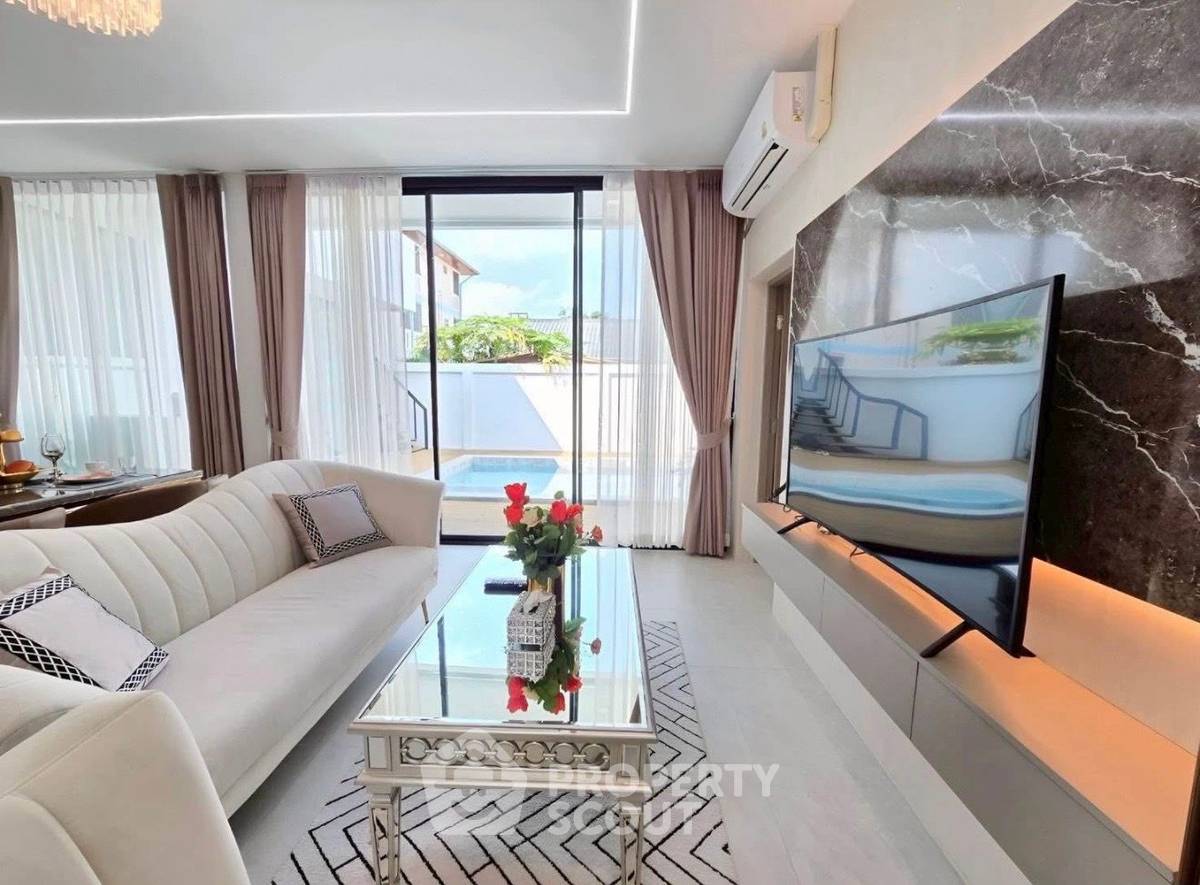 picture 3-BR Villa close to Pattaya (ID 2769273) - 4/9