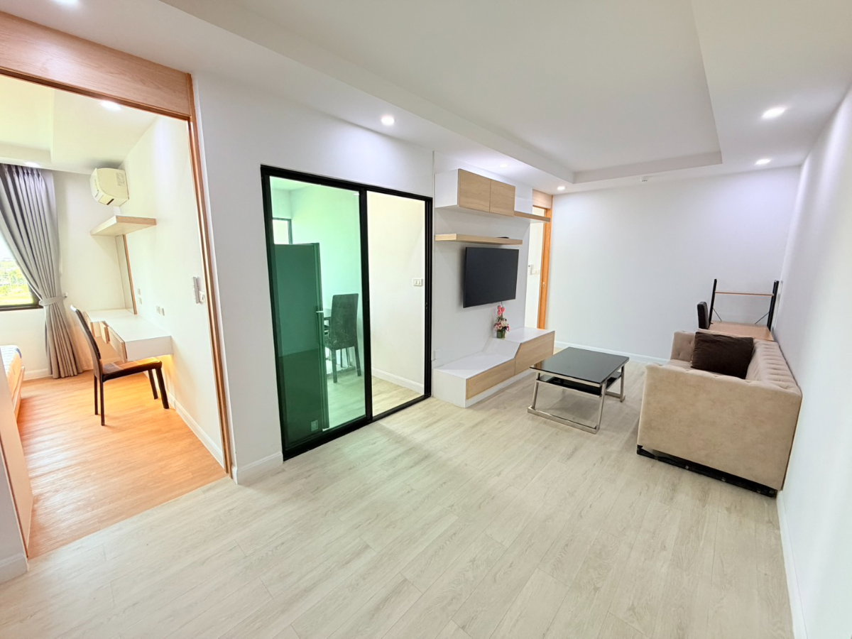 รูป ให้เช่า 2 ห้องนอน เฟอร์นิเจอร์ครบ วิวสนามกลอฟ V Condo ศาลายา  - รูปที่ 8/9