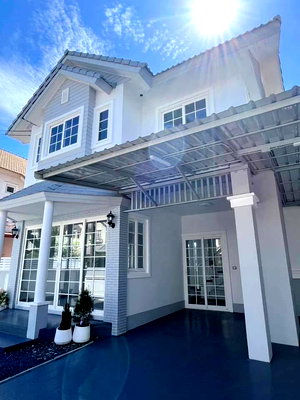 Houses for sale Bangkok : 🔥 Urgent Sale! Newly Renovated House Below Cost 🔥 📍 Neighborhome Watcharapol | Sukhapiban 5