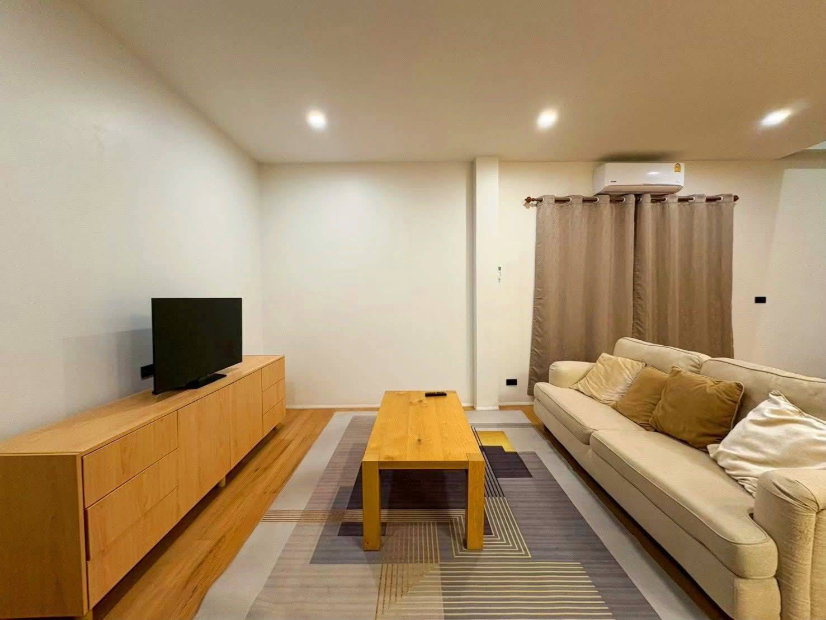 รูป ให้เช่าบ้าน 2 ชั้น นอกโครงการ 3 ห้องนอน 3 ห้องน้ำ รับสัตว์เลี้ยง ใกล้เวียงกุมกาม เชียงใหม่  (R952) T.094-651-1456 - รูปที่ 7/13