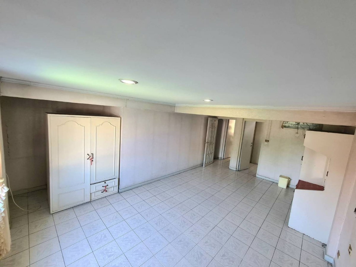 รูป ขายด่วน 28 ล้านบาท ค่าโอนผู้ซื้อออก ยินดีรับนายหน้า ให้ค่าคอม 1 ล้านบาท (เงื่อนไขเป็นไปตามที่ตกลง) เจ้าของขายเอง ติดต่อโทรเท่านั้น กนก 063-993-6966 - รูปที่ 24/26