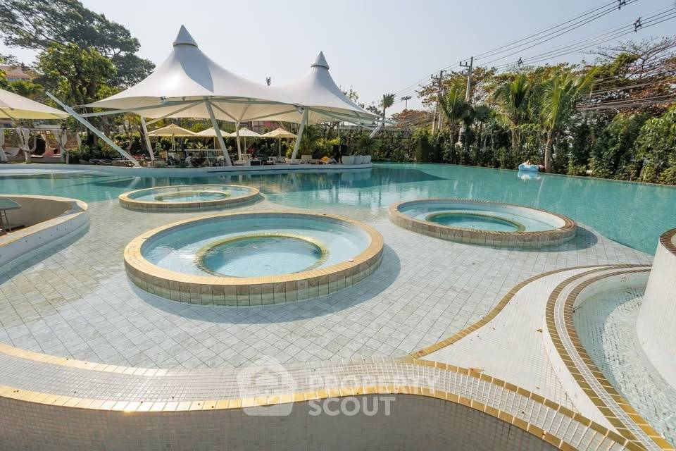 รูป คอนโด 1-ห้องนอน ที่ โคปาคาบาน่า บีช จอมเทียน ใกล้ หาดจอมเทียน (ID 2346534) - รูปที่ 2/19