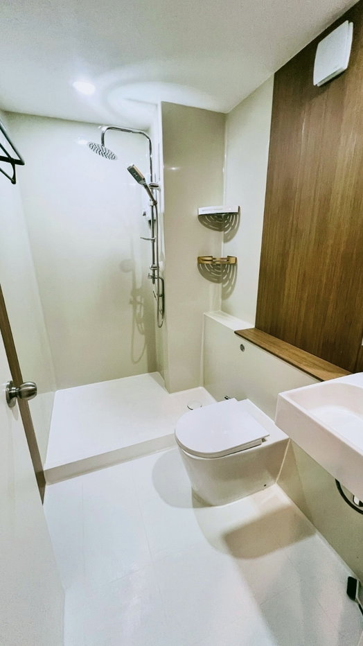 รูป Blossom Sathorn คอนโดฯรีโนเวทใหม่
ห้องเงียบสงบเป็นส่วนตัว - รูปที่ 9/15