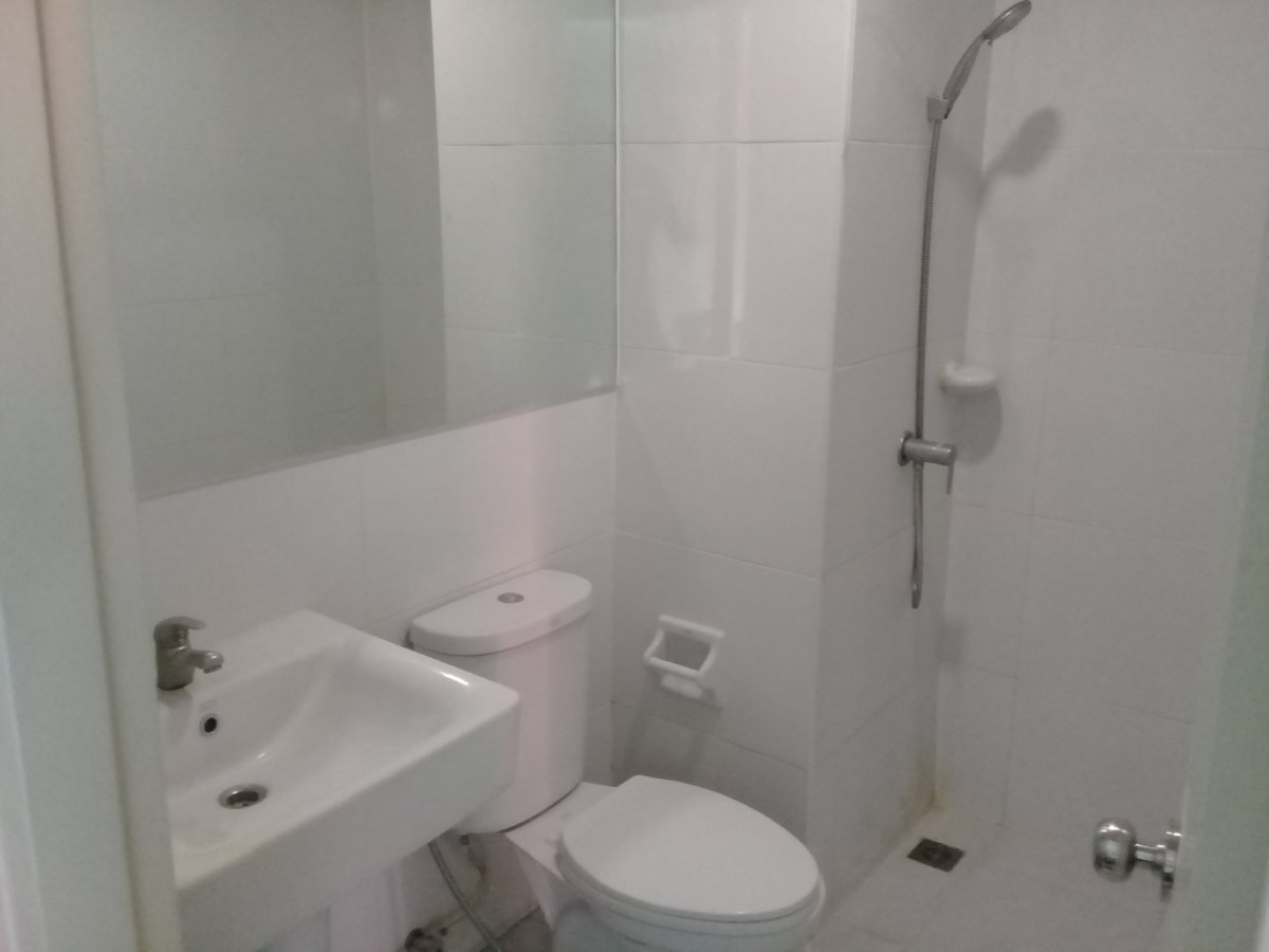 รูป ขายโมเดิร์นคอนโด ล้านต้นๆ เหมาะกับการลงทุนหรืออยู่อาศัย ย่านบางบอน กรุงเทพฯ - รูปที่ 5/7