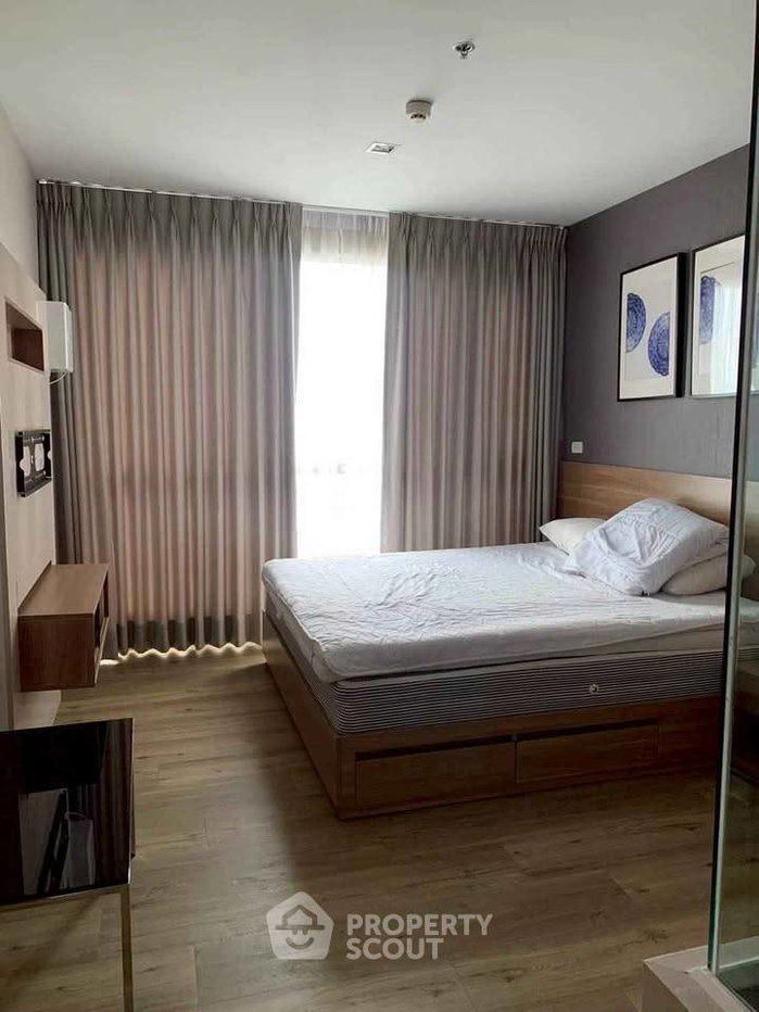 รูป คอนโด 2-ห้องนอน ที่ ริธึ่ม สาทร ใกล้ BTS สะพานตากสิน (ID 2767570) - รูปที่ 2/6
