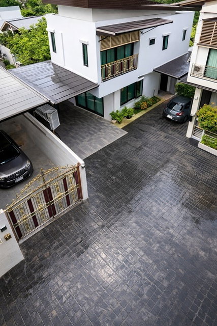 รูป ถ.ชักพระ ใกล้สน.ตลิ่งชัน 500 ม.71ตร.วา. 280 ตร.ม. บ้านเดี่ยว 3ชั้น 4 นอนเลียบทางรถไฟ บรมราชชนี ฉิมพลี 4 น้ำ ตลาดน้ำตลิ่งชัน 900ม. - รูปที่ 1/8