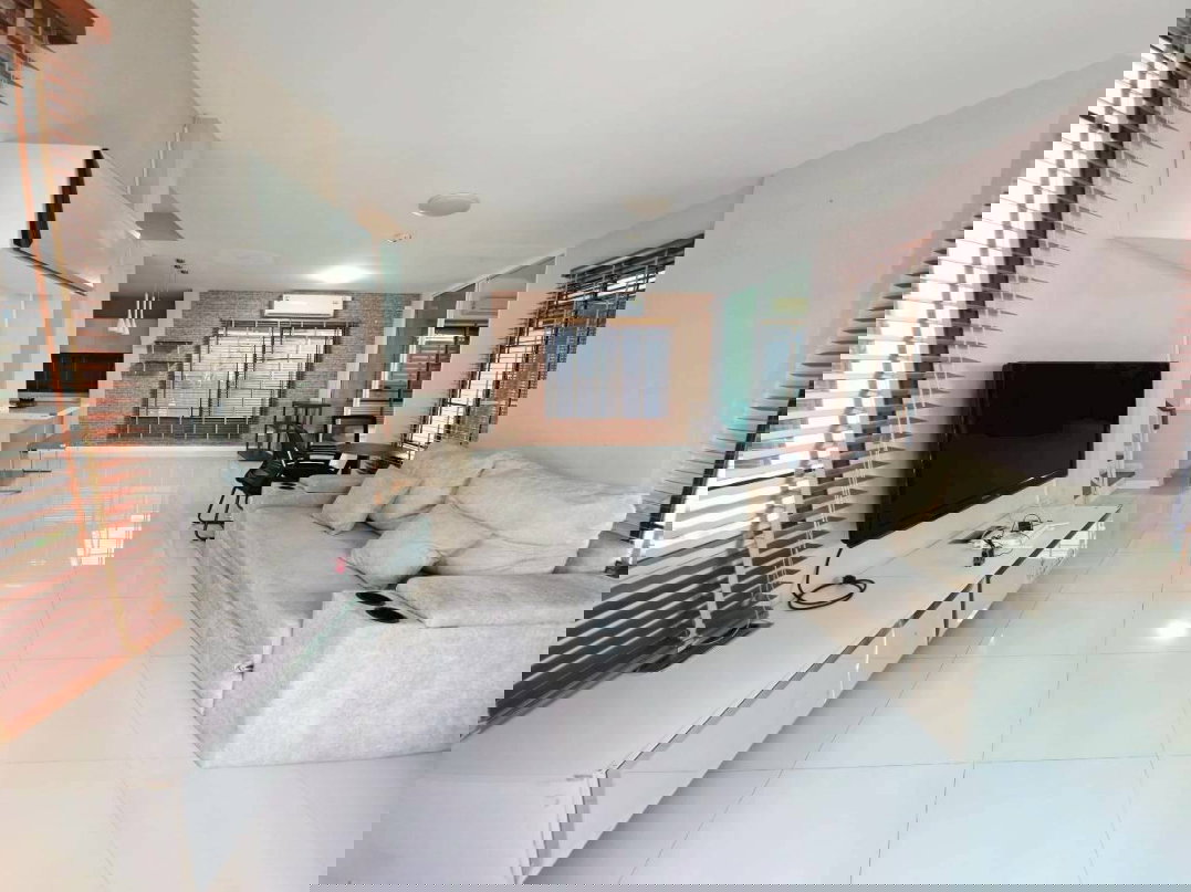 รูป  บ้านเดี่ยวหลังใหญ่ โซนทะเลสาบ ทำเลดี วัชรพล – สายไหม 🔥 📍 หมู่บ้านมัณฑนา เลค วัชรพล (Land & Houses) - รูปที่ 6/31