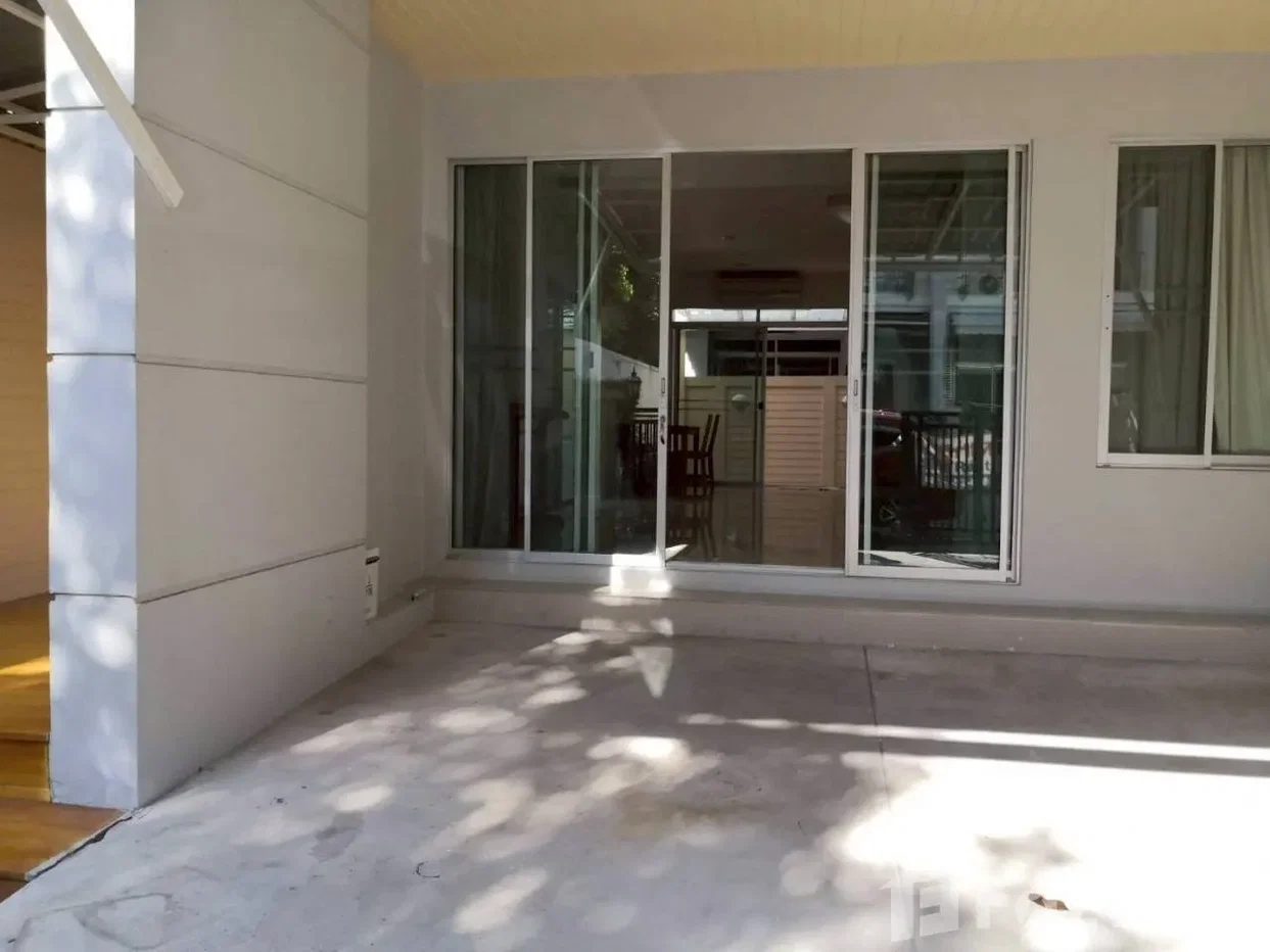 รูป บ้านเดี่ยวให้เช่า 3 ห้องนอน ในโครงการ บ้านกลางเมือง เออบาเนี่ยน ศรีนครินทร์ 46/1 6147998 - รูปที่ 12/14