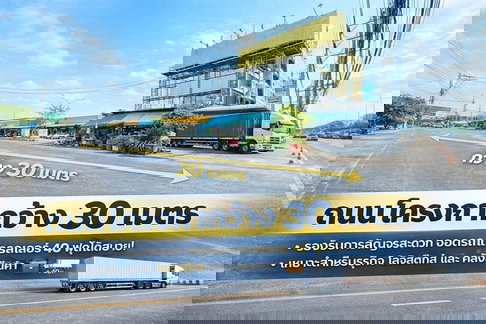 โกดังให้เช่า 1 นอน 1 น้ำ Mega Home สุวินทวงศ์ 800ม. ใกล้โลตัสมีนบุรี 900 ม. 54ตร.ว. 216ตร.ม. .ทำเลติดถนนใหญ่