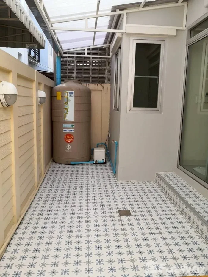 รูป บ้านเดี่ยวให้เช่า 3 ห้องนอน ในโครงการ บ้านกลางเมือง เออบาเนี่ยน ศรีนครินทร์ 46/1 6147998 - รูปที่ 9/14