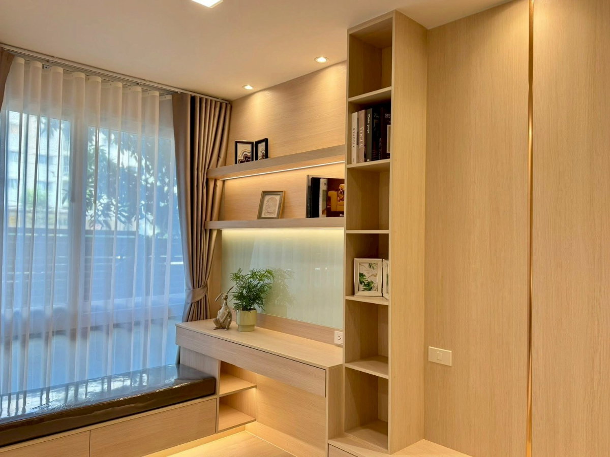 รูป 📣 #ลาดกระบัง คอนโดแต่งครบ ชั้น 2 เดินสะดวก พร้อมอยู่ | Airlink Residence ใกล้สนามบิน ✈️  💰 ผ่อนเริ่มต้น 4,XXX บาท/เดือน เด็กจบใหม่ก็ยื่นกู้ได้ - รูปที่ 1/9