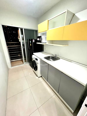 Condos for rent Union Mall : 🔥For RENT✨The Room Ratchada - Ladprao✨Fully Furnished Unit! Perfectly situated at Golden Location RAMA9🧡PS-32535355 Contact Us 💚Line ID @propsync