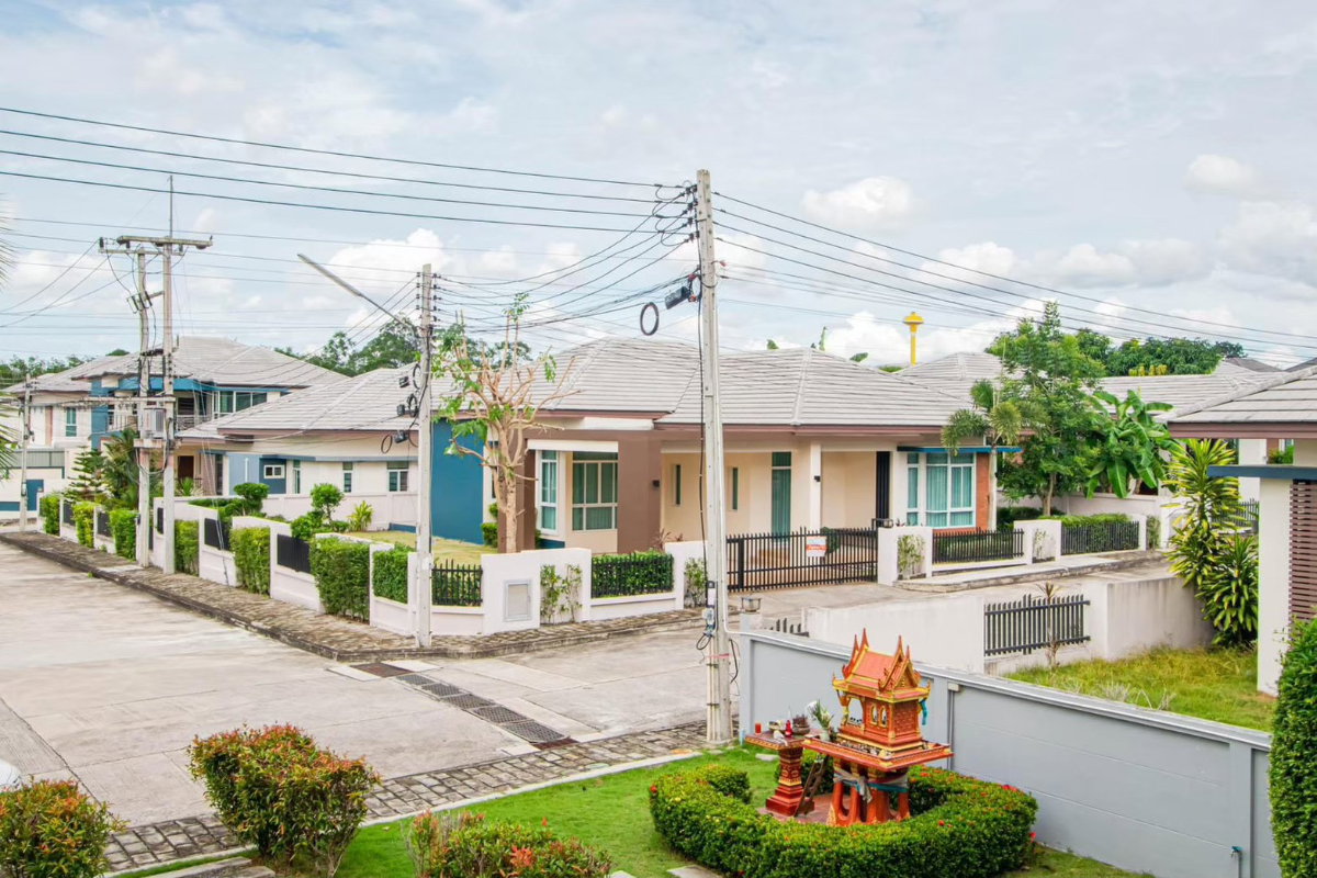 รูป ให้เช่า บ้านเดี่ยว ท่าข้าม ในโครงการ เฟอร์นิเจอร์ครบ แอร์ทุกห้อง 3 ห้องนอน 114.9 ตร.วา เช่า 25,000 บาท/เดือน  - รูปที่ 1/17