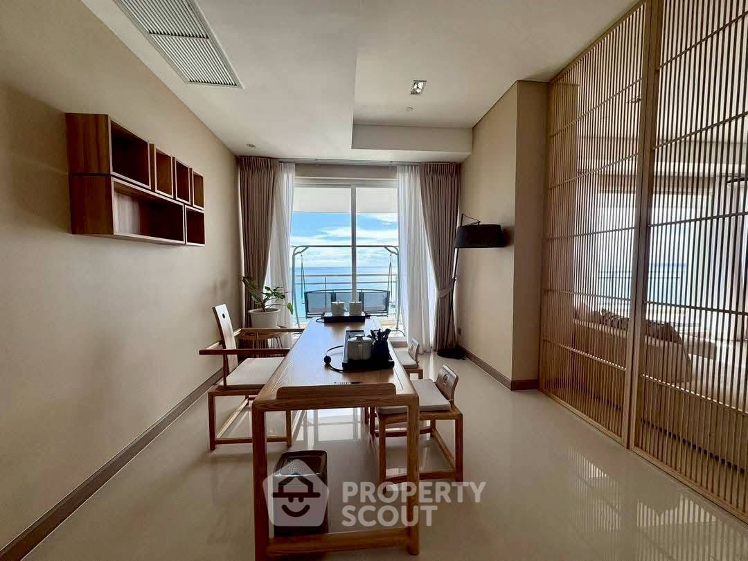 รูป คอนโด 3-ห้องนอน ที่ รีเฟล็คชั่น จอมเทียน บีช พัทยา ใกล้ เมืองพัทยา (ID 2761104) - รูปที่ 7/17