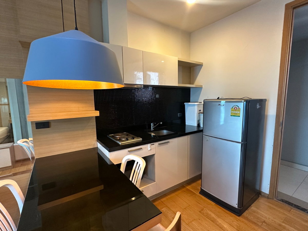 รูป 📌 ด่วน‼️ ให้เช่า คอนโด Fuse สาทร-ตากสิน ห้องสวย เฟอร์ครบ พร้อมเข้าอยู่ ราคาดี ✅ ทักไลน์ @propsync ตอบทันที โดยทีมงานมืออาชีพ ✅ - รูปที่ 2/4