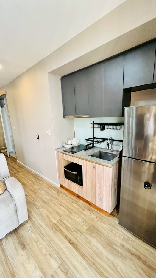 รูป Blossom Sathorn คอนโดฯรีโนเวทใหม่
ห้องเงียบสงบเป็นส่วนตัว - รูปที่ 4/15