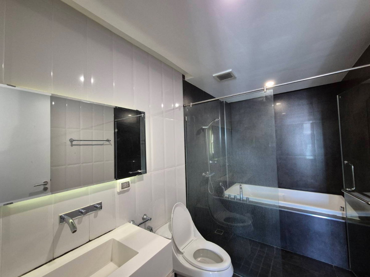 picture The nimmana condo Nimman soi 6 Pool View 28,000 B - 11/14