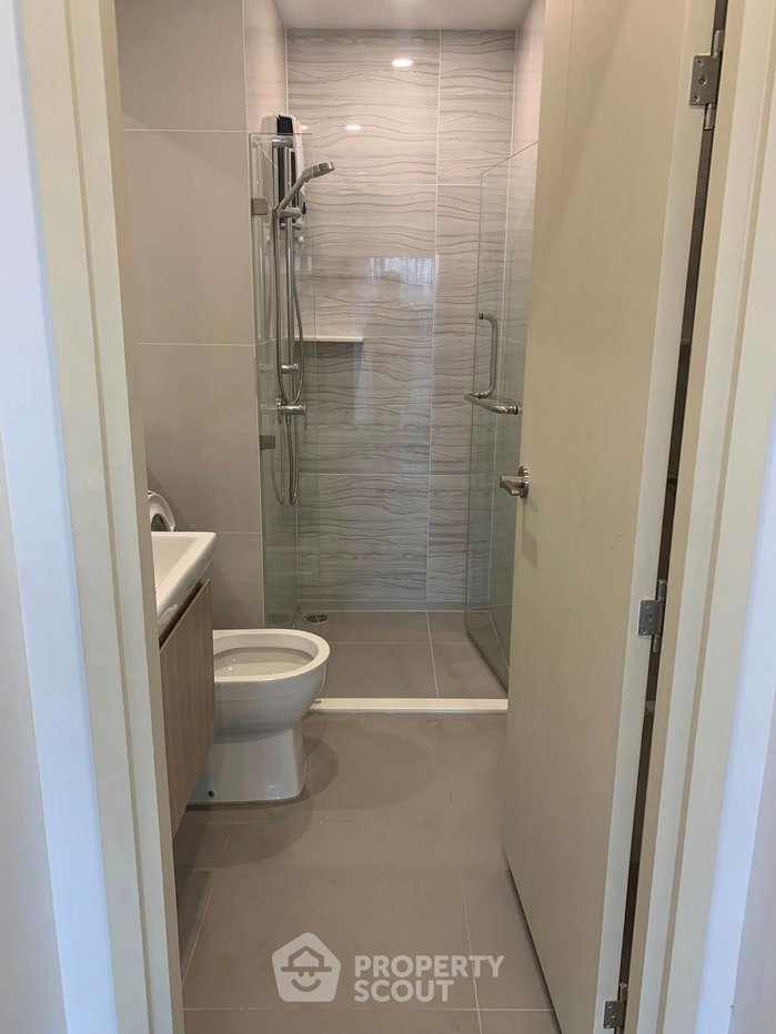 รูป คอนโด 1-ห้องนอน ที่ ไลฟ์ พระราม 4 - อโศก ใกล้ MRT ศูนย์การประชุมแห่งชาติสิริกิติ์ (ID 2766788) - รูปที่ 8/9