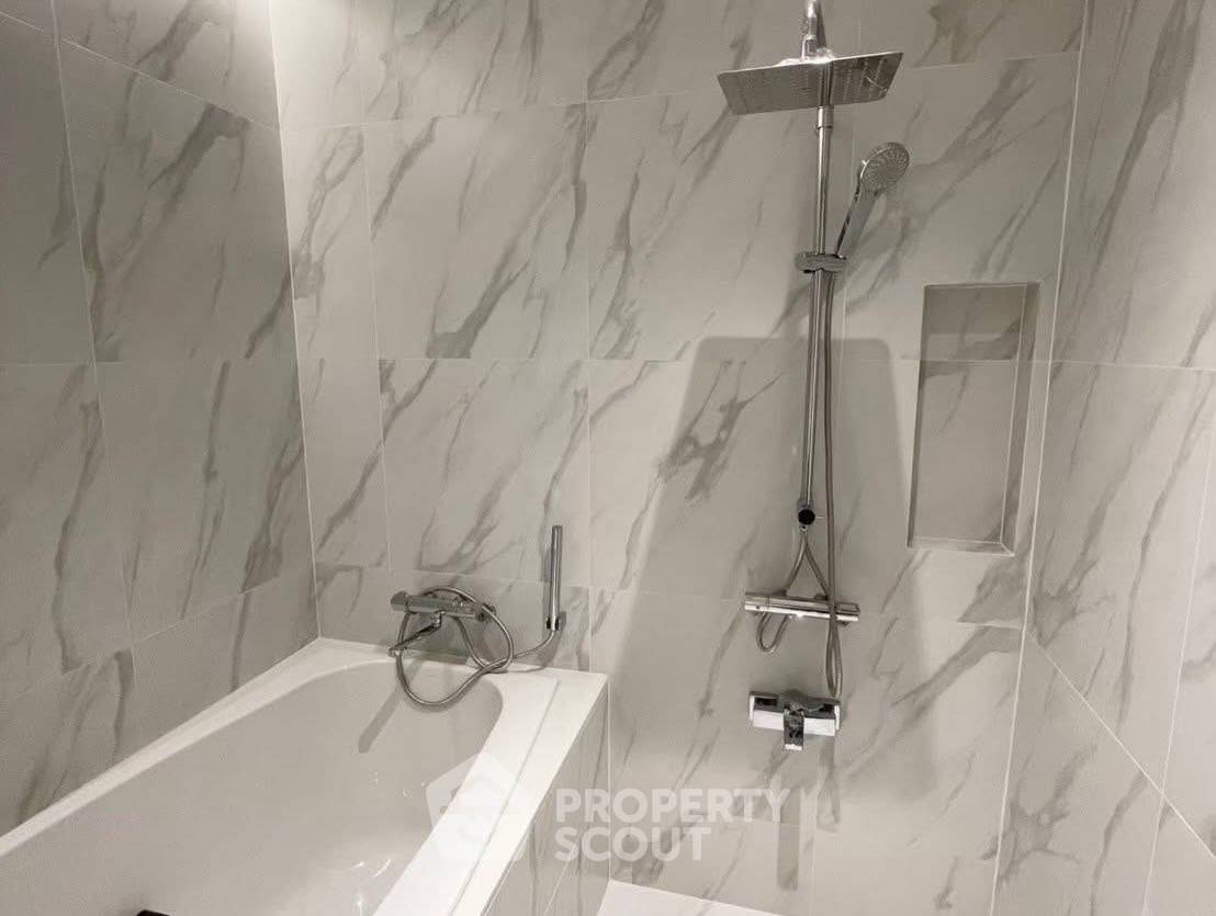 รูป คอนโด 1-ห้องนอน ที่ เฉลิมนิจ อาร์ท เดอ เมซง ใกล้ BTS ทองหล่อ (ID 2755936) - รูปที่ 7/8