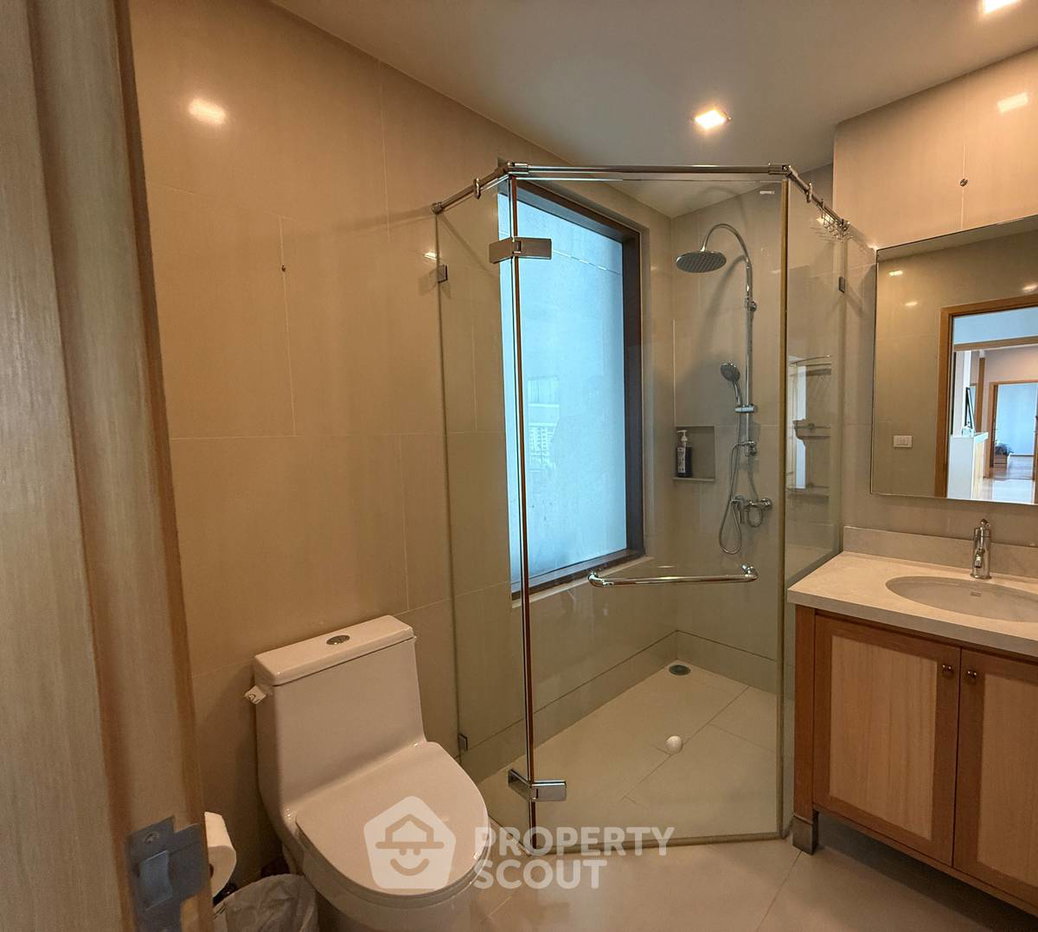 รูป คอนโด 2-ห้องนอน ที่ ดิ เอ็มโพริโอ เพลส ใกล้ BTS พร้อมพงษ์ (ID 794167) - รูปที่ 24/32