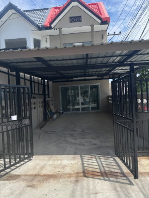 รูป ทาวน์เฮ้าส์ 2 ชั้น ห้องริม ติดถนน เหมาสำหรับอาคารสำนักงาน ค้าขาย หรือเป็นที่อยู่อาศัย - รูปที่ 3/6