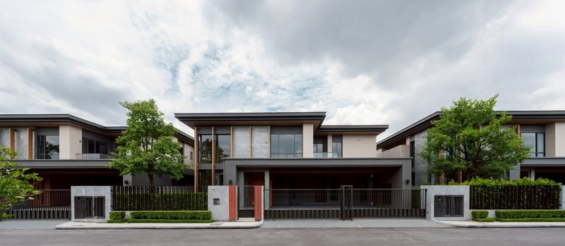 ขายบ้านเดี่ยว : ขายบ้าน Siraninn Residences Pattanakarn/ศิรนินทร์ เรสซิเดนเซส พัฒนาการ (S6810008)  ID Line : @baan88