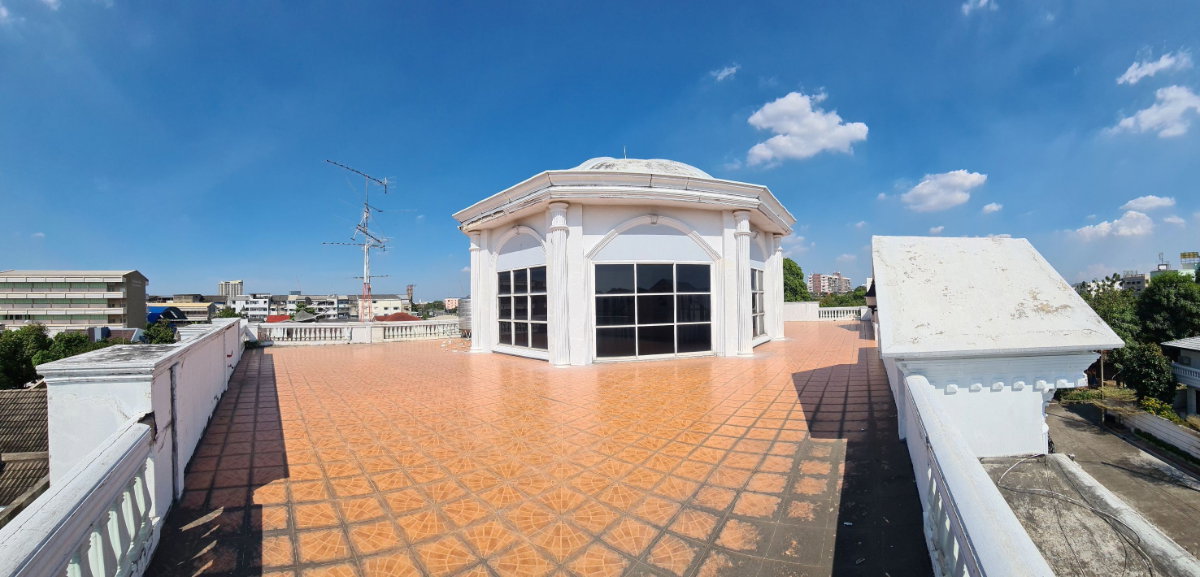 รูป ขายด่วน 28 ล้านบาท ค่าโอนผู้ซื้อออก ยินดีรับนายหน้า ให้ค่าคอม 1 ล้านบาท (เงื่อนไขเป็นไปตามที่ตกลง) เจ้าของขายเอง ติดต่อโทรเท่านั้น กนก 063-993-6966 - รูปที่ 14/26