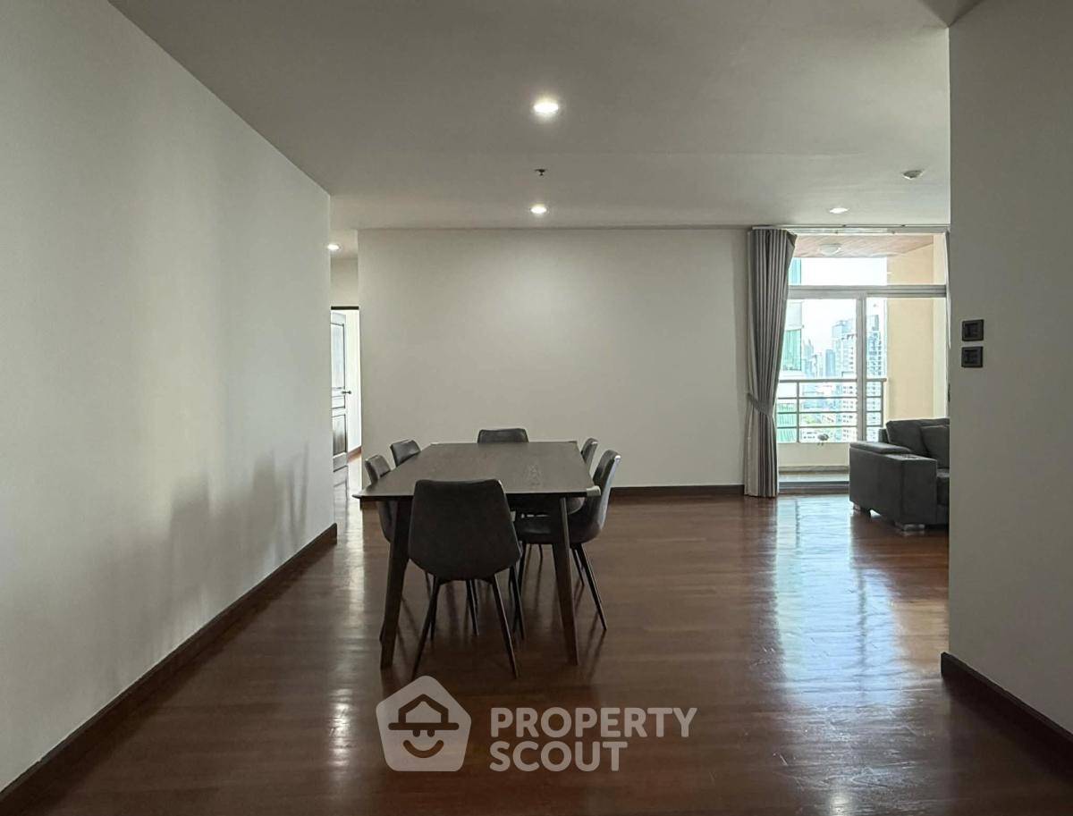 รูป คอนโด 3-ห้องนอน ที่ แกรนด์ หลังสวน คอนโดมิเนียม ใกล้ BTS ราชดำริ (ID 2729571) - รูปที่ 9/11