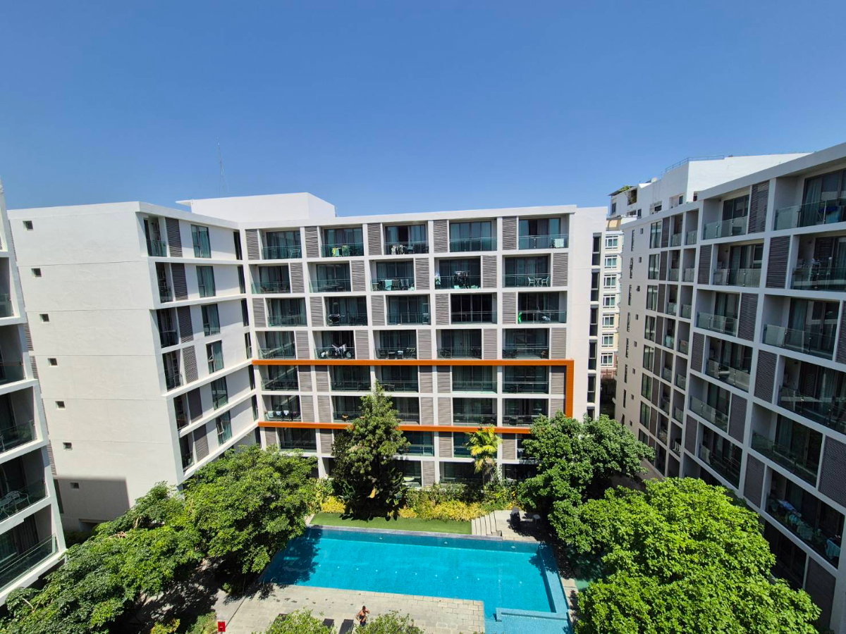 picture The nimmana condo Nimman soi 6 Pool View 28,000 B - 3/14