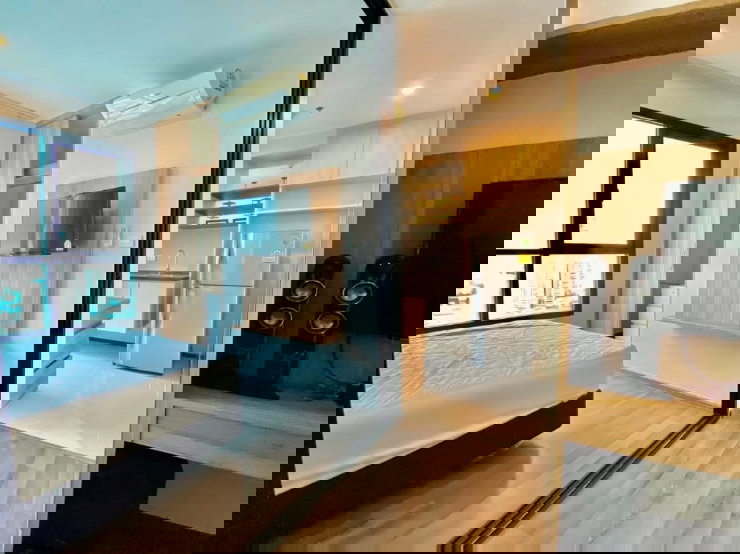 picture The Base Park Wesk Sukhumvit 77 - 1/14