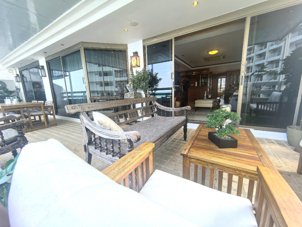 picture Luxurious unit right in beach-front! - 26/36