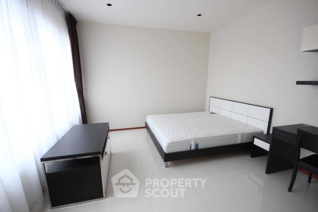 รูป คอนโด 2-ห้องนอน ที่ ดิ เอ็มโพริโอ เพลส ใกล้ BTS พร้อมพงษ์ (ID 1000544) - รูปที่ 3/7