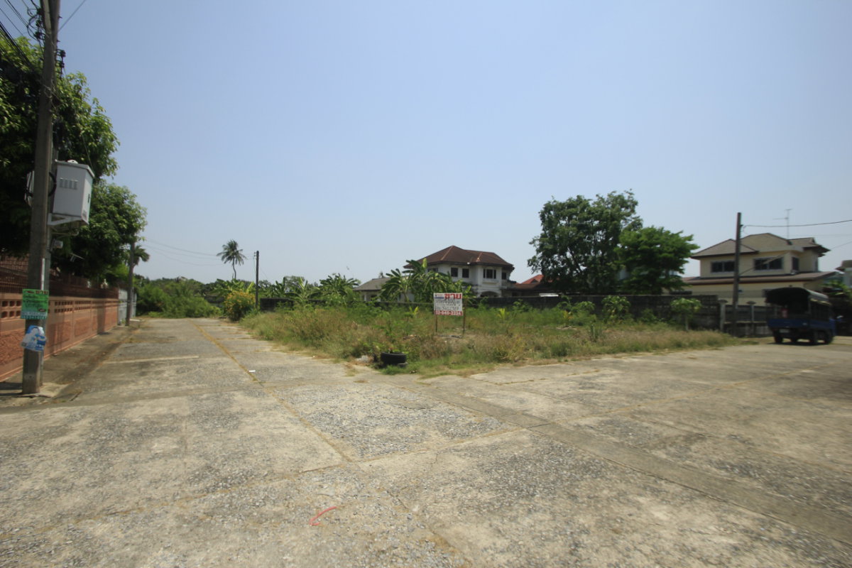 รูป ที่ดินพุทธมณฑลสาย2 ทวีวัฒนา-กาญจนาภิเษก15 ใกล้พระเทพตัดใหม่ หมู่บ้านสินพัฒนาธานี ที่ดินสร้างบ้านถมแล้ว แปลงมุมสวย 100วา เดินทางสะดวกได้หลายเส้นทาง - รูปที่ 3/28