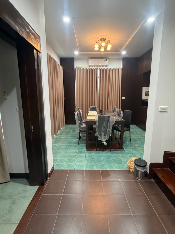 รูป เช่าบ้าน หมู่บ้านพรไพลิน สุขุมวิท 101/1 - 3 ห้อง ห้องน้ำ: 3 ห้อง + (ห้องแม่บ้าน) ราคา 45,000 ต่อเดือน (ต่อรองได้) - รูปที่ 9/20