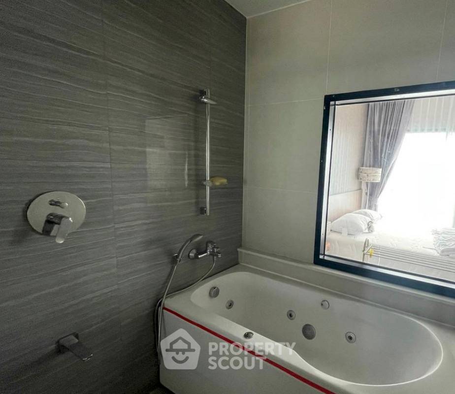 รูป คอนโด 1-ห้องนอน ที่ ไนท์บริดจ์ ดิ โอเชี่ยน ศรีราชา ใน สุรศักดิ์ (ID 2711887) - รูปที่ 4/4