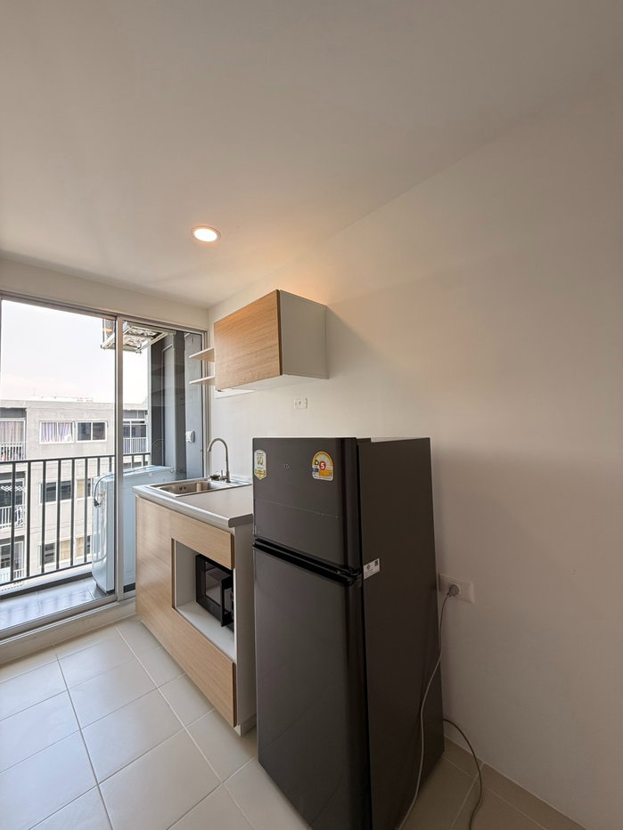 picture Sena Kith Srinakarin - Sridan For Rent - 9/11